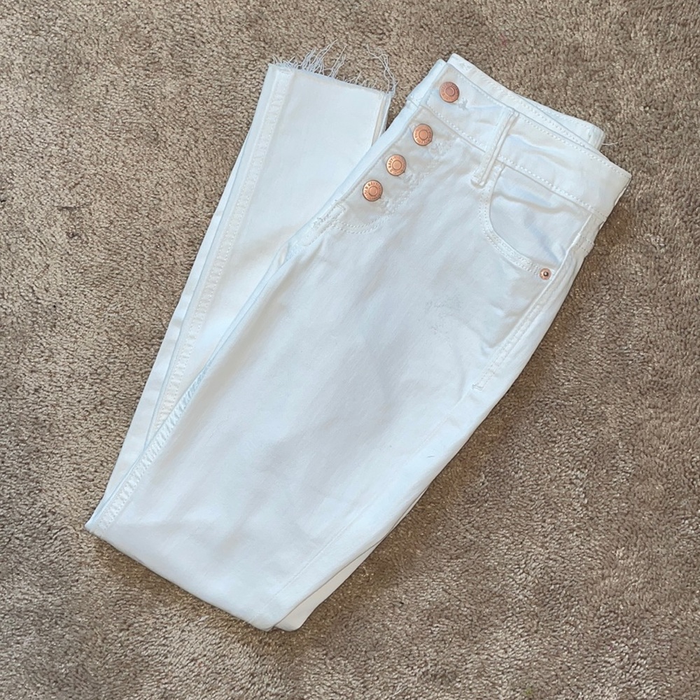 White skinny Jeans